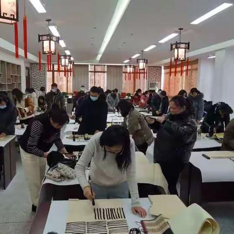 传承经典倾心相授 勤练技艺翰墨飘香 ——田区教师书法培训班第一期半年小结