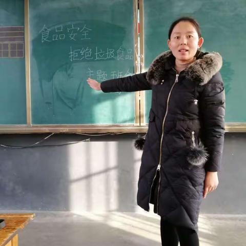 初心不改    静待花开