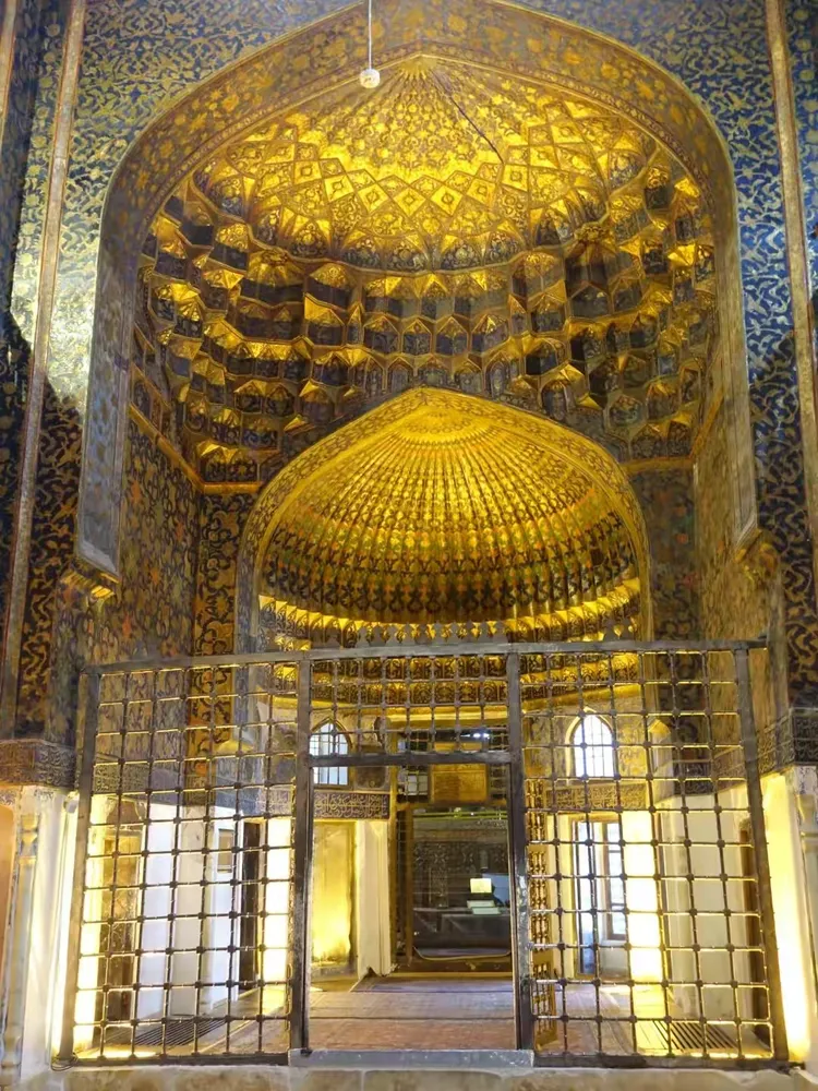 走进伊朗之阿尔达比勒及里海