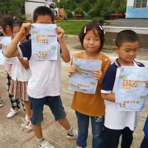 “减负不减质 ，游考更精彩”——余畈小学一二年级期末无纸笔测评活动