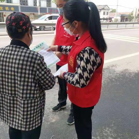 税郭镇妇联组织开展家庭教育促进法宣传活动