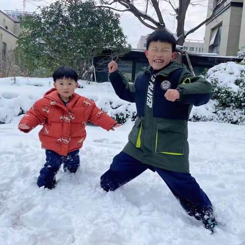 初冬的雪，如约而至，邂逅最美童年