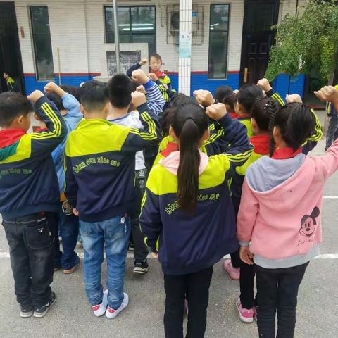 边村小学，红领巾相约中国梦，争做出彩好少年