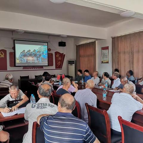 南庙村“八一建军节”退伍军人座谈会