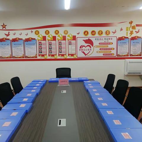 淳化县委组织部副部长深入润镇中心小学检查指导党建工作