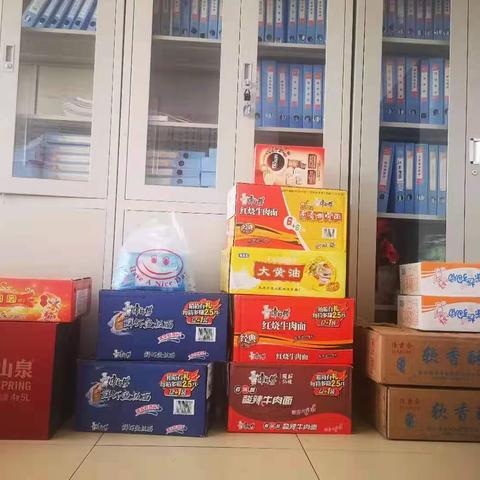 疫情无情，人间有爱——爱心人士倾情助力疫情防控工作