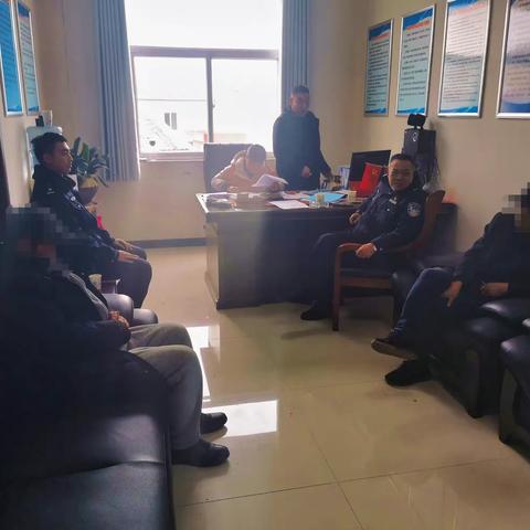 “一村一警”调处化解矛盾纠纷