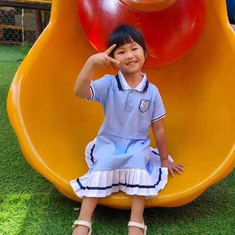 皇都幼儿园summer班 《快乐户外滑滑梯》