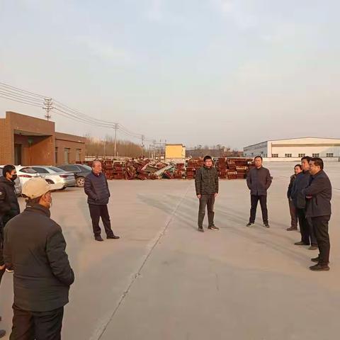 县供销社落实县委“双转双提争一流”会议精神