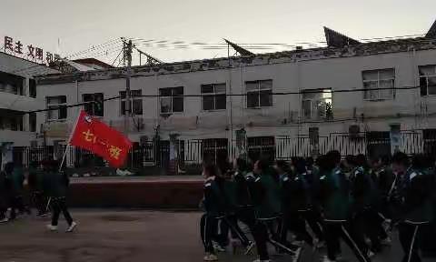 面对每一场“风暴”，努力做好自己！——写给希哲中学乘风一班的孩子们的一封信