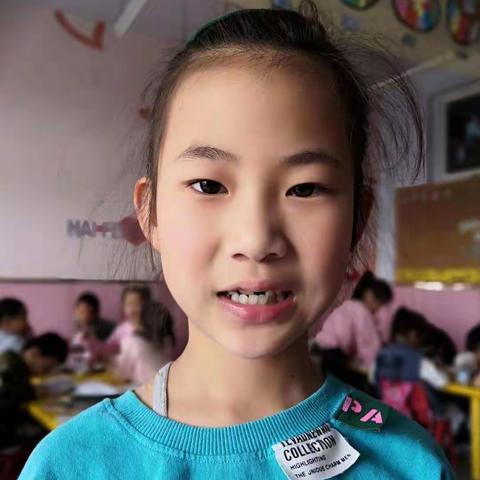 大四班主题活动《离家出走的牙》