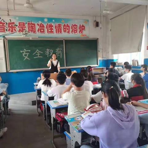 【南甸镇南甸完全小学】“安全在心，教育在行”——南甸完小开学安全教育