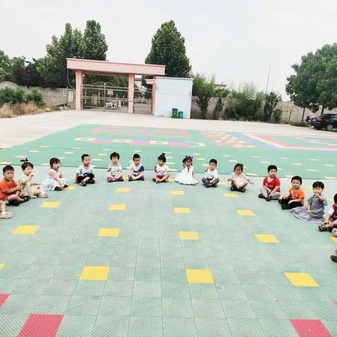 纸坊镇第二中心幼儿园小班——放假了