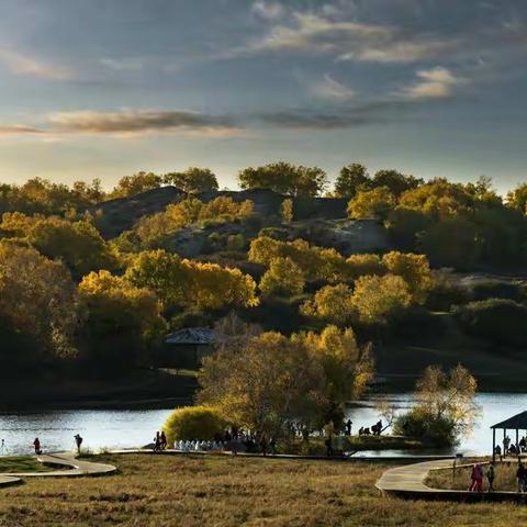 迷人的乌兰布统