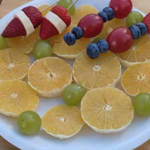 汉都阳光幼儿园【忆传统“串”童年】——蒙二班生活实践活动