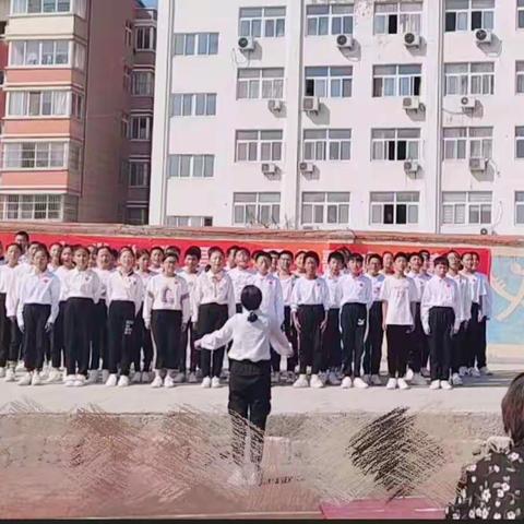 “唱红歌，扬红心”睢宁县汇文中学红歌比赛
