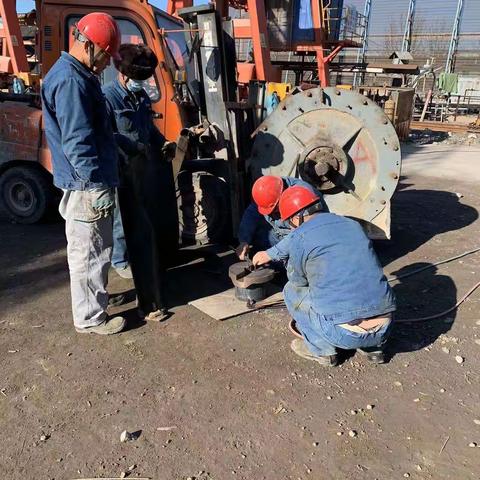 同心协力保生产