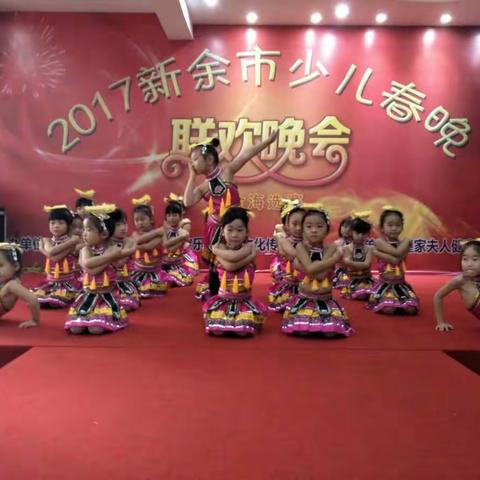 【金质舞蹈班】点滴记录-春晚我们来了！