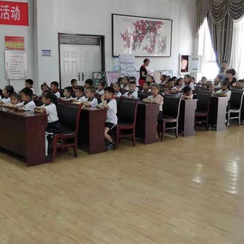 一（3）班“落地式”家长委员启动仪式