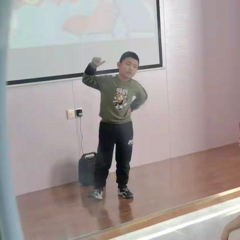 木总学口才嘻嘻嘻