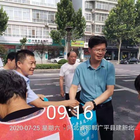 综合执法局持续推进县城建设管理规范提升攻坚行动热潮