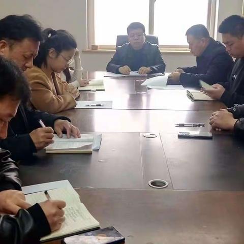 区商务局学习贯彻落实区纪委二届三次全会精神