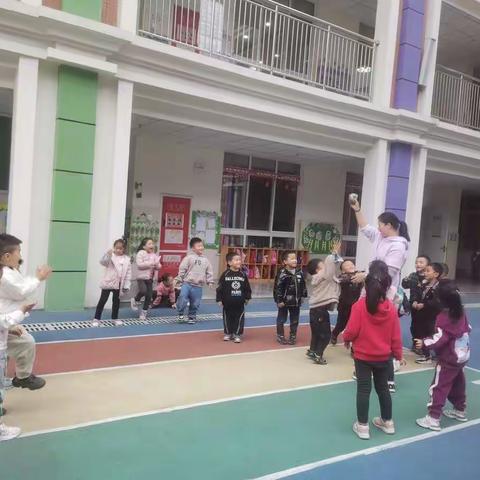 中国传统民间游戏—丢沙包