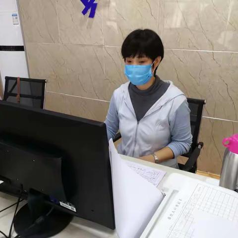 战疫“丽”人行，前线一抹“红”——记秀英区长滨社区最美防疫人