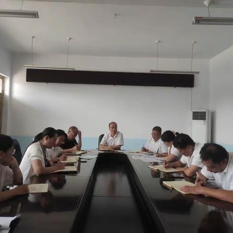 “强治理 解难题 交好账”—— 辛村中心校党支部8月份主题党日活动简报