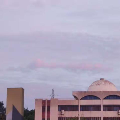 襄阳职业技术学院师范学院小学教育2111班蔡欣怡——回首2022 我来总结