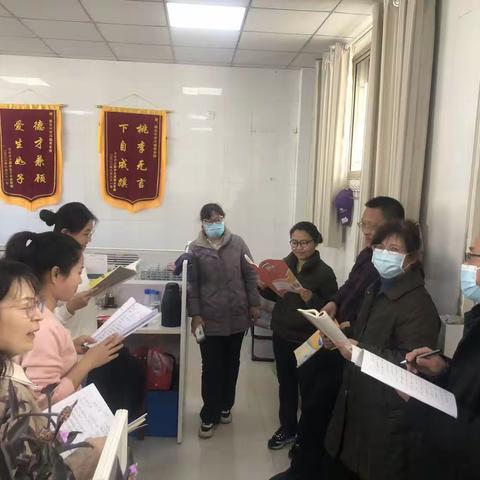 三尺讲台，尽心演绎精彩课堂——八年级语文一师优课活动小结