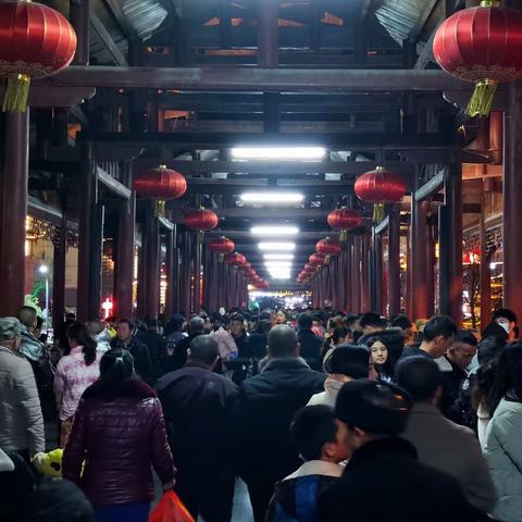 过年的样子（非虚构）