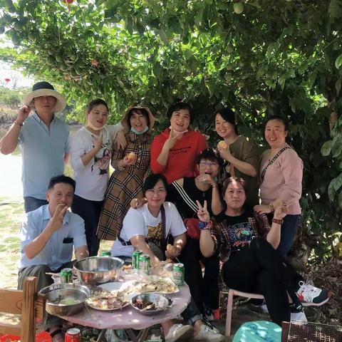 2020疫情缓解开心烧烤