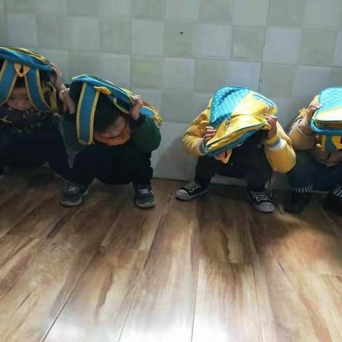 金蕾幼儿园应急疏散演练顺利展开👀