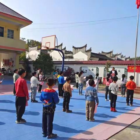 知雷锋，颂雷锋，学雷锋——桥头乡固石小学学雷锋实践活动