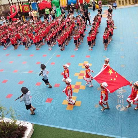 2018年驯乐乡中心幼儿园“放飞梦想，幸福启航”大班毕业典礼圆满结束！