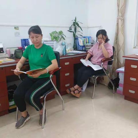 找差异 析原因 明对策——记2017—2018学年度第二学期中学政治组试卷分析会