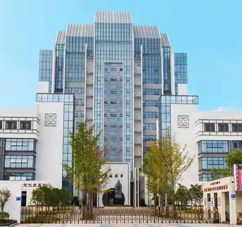 篮球《行进间运球》教学--记赣州经开区2021~2022学年第二学期第一次教学行动周活动！