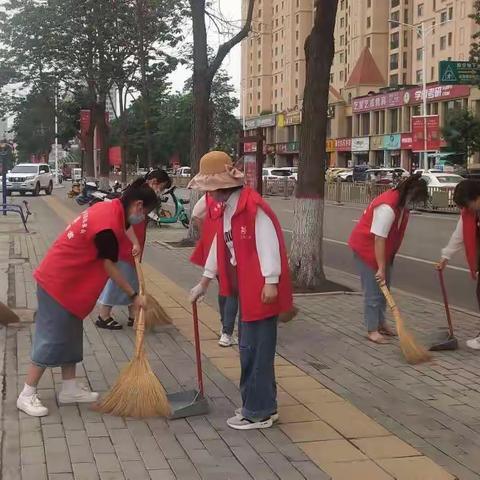 巾帼志愿齐行动   合力共创文明城