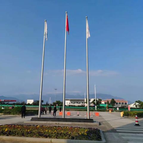 穿越皖浙赣，一次游遍三省六城：看山、看水、看花、看建筑。