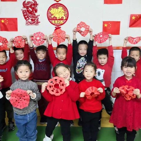 军幼大一班迎新年主题活动—《快乐新年》