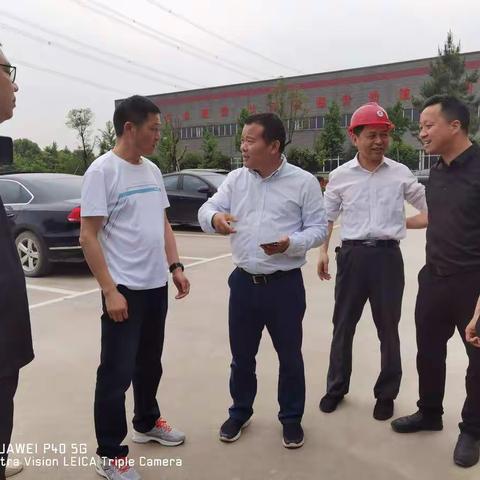 兰溪市政府王新锋市长一行莅临浙江向往建筑节能科技有限公司调研并指导工作