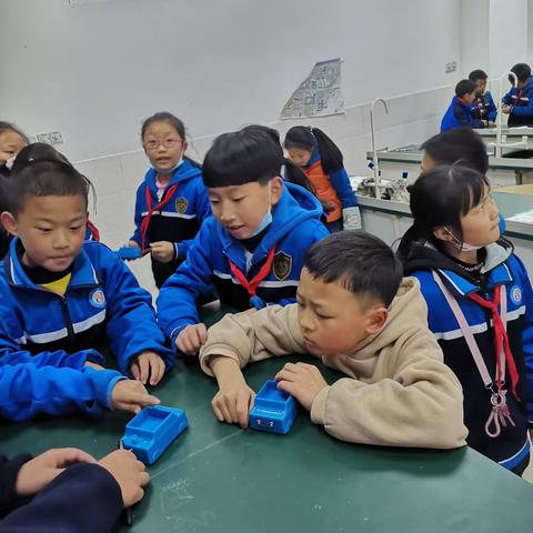 弹力大比评拼
