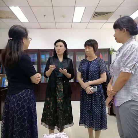 市地志办主任欧少珍带队拜访省史志办年鉴处暨深入开展“查堵点、破难题、促发展”活动