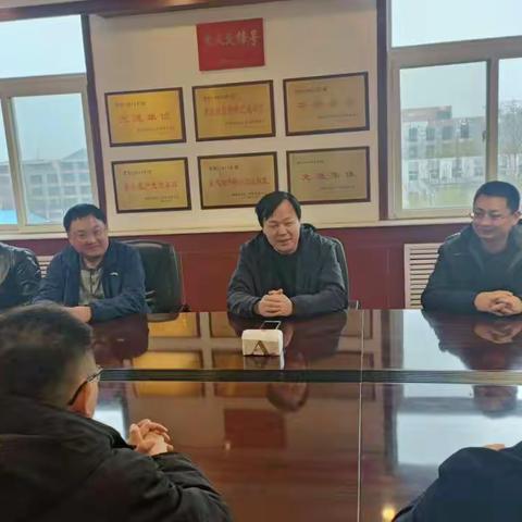 县油区工作协调服务中心：油地携手  共克时艰