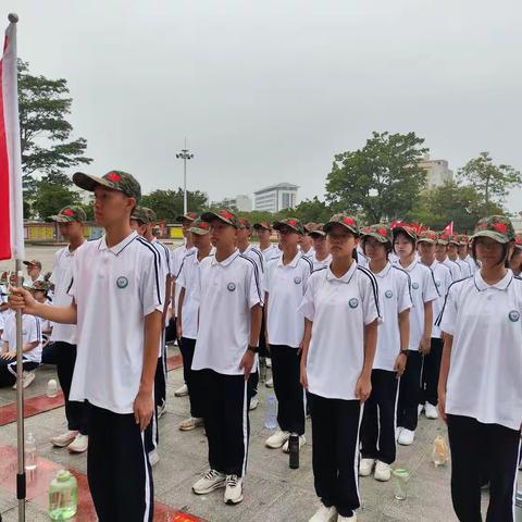 青春气贯长虹，信念响彻云霄