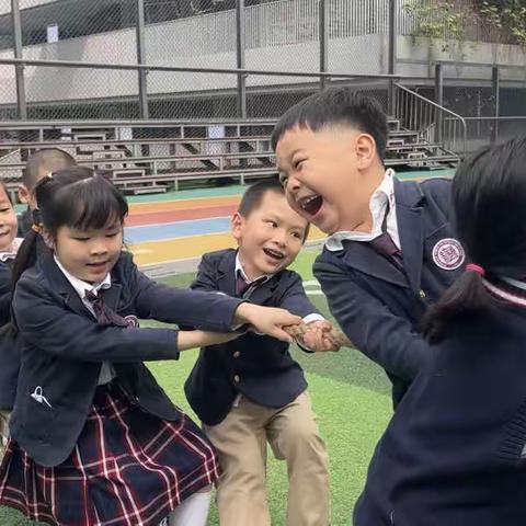 幼小衔接 双向奔赴
——红岭中学（集团）石厦部附属幼儿园大班年级参观红岭实验小学