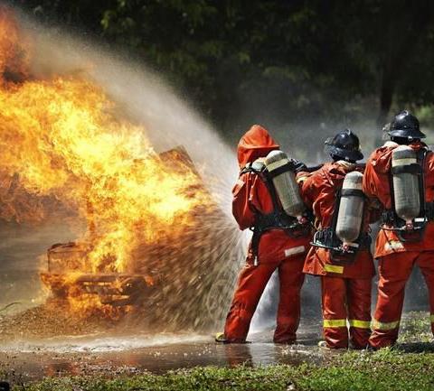 聚沣加油站安全生产月联防演练