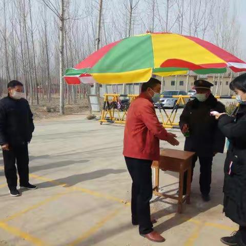 谷里镇五龙联办小学疫情防控开学应急演练