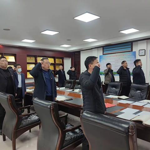 王瑞忠以普通党员身份参加区教体局第一党支部2月份主题党日活动暨组织生活会和民主评议党员